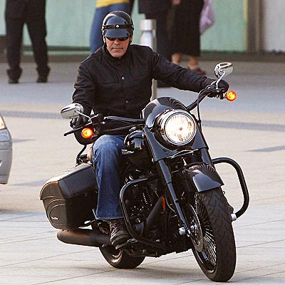 ROAD WARRIOR photo | George Clooney