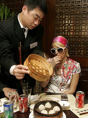 TASTY TREATS  photo | Paris Hilton
