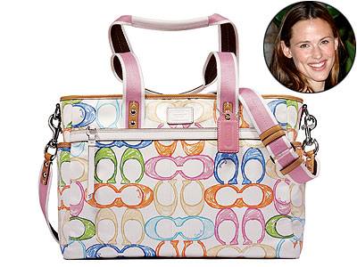 charitable idea jennifer garneru002639s baby bag style news baby bags 400x300