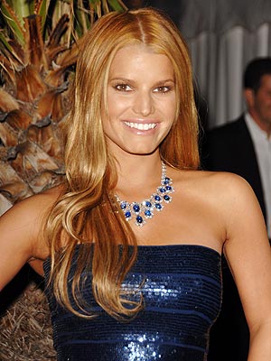 jessica simpson hair up. Jessica Simpson#39;s Back to