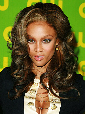 tyra banks hairstyles pictures. tyra banks show hair