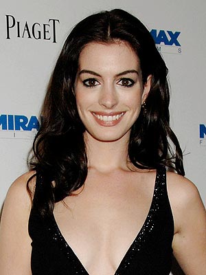 Anne Hathaway's hair usually looks gorgeous shiny and healthy