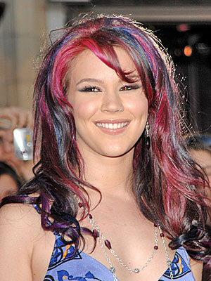 dark hair with pink highlights. *red works best on dark hair