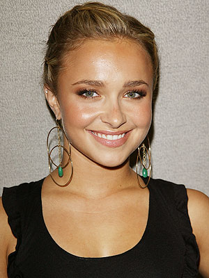 What hasn't Hayden Panettiere accomplished at the young age of 18