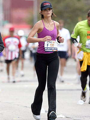 This weekend, Katie Holmes surprised us all by running the NYC Marathon!