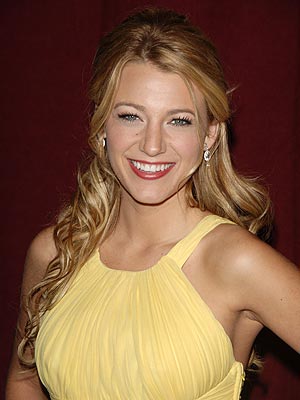 Get the Look: Blake Lively's Elegant Evening Makeup. Peter Kramer/AP