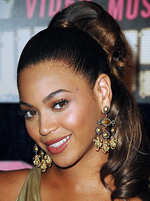 Party Hairstyles on Men Women Hairstyles  Beyonce Knowles Celebrity Hairstyles For Black