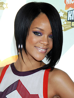 OFF CENTER photo Rihanna Previous