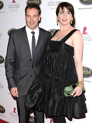 MICHELE HICKS photo | Jonny Lee Miller