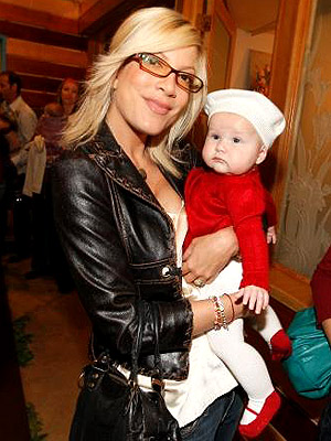 MOMMY & ME photo | Dean McDermott, Tori Spelling