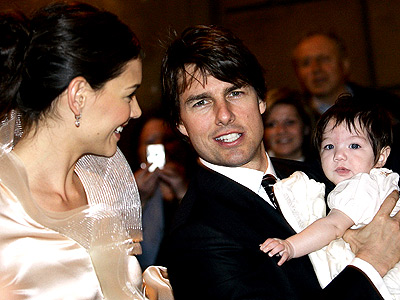 WEDDING BLISS photo | Katie Holmes, Suri Cruise, Tom Cruise