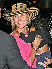 Heidi Klum Brings a Souvenir Back from Vacation | Heidi Klum