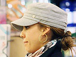 Jessica Alba Stocks Up at Whole Foods | Jessica Alba
