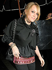 Hilary & Haylie Duff Do Dinner in Hollywood | Hilary Duff