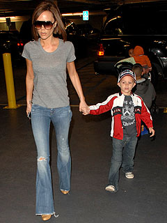 Caught in the Act!| Caught in the Act, Jessica Alba, Individual Class