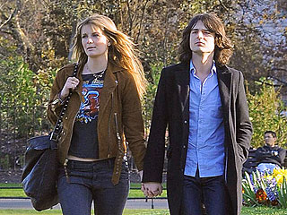 Mischa Barton Joins Rocker-Boyfriend in Ireland | Mischa Barton