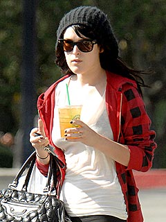 Rumer Willis Gets a (Caffeine) Pick-Me-Up in L.A. | Rumer Willis