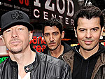 New Kids Get Sweet with Fans (and the Mini-Bar) in Chicago | New Kids on the Block, Danny Wood, Donnie Wahlberg, Joey McIntyre, Jonathan Knight, Jordan Knight