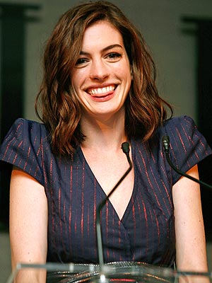 photo | Anne Hathaway