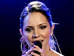 Katharine McPhee Debuts Video for 'I Know What Boys Like'