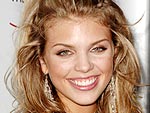 AnnaLynne McCord Partied at Avenue