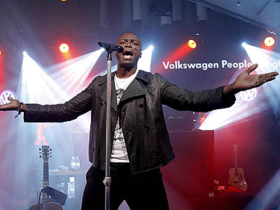 PARTY BOY photo | Seal