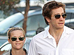 Reese & Jake's Yoga Dates | Jake Gyllenhaal, Reese Witherspoon