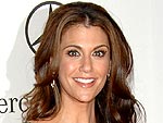 Samantha Harris Flaunts Her Post-Baby Body!