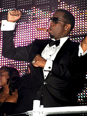 PUMP IT UP photo | Sean \P. Diddy\ Combs