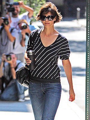 EASY & BREEZY photo | Katie Holmes