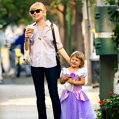 MOM'S LITTLE PRINCESS photo | Michelle Williams