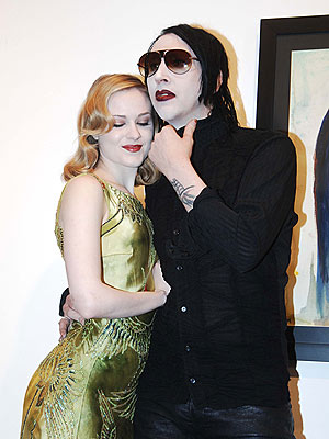 Marilyn Manson Kiss