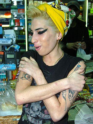GOING PLATINUM  photo | Amy Winehouse