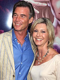 http://img2.timeinc.net/people/i/2008/news/080107/olivia_newton240.jpg