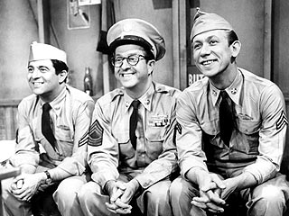 All in the Family Star Allan Melvin Dies  at 84