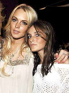 http://img2.timeinc.net/people/i/2008/news/080310/lohan_lohan240.jpg