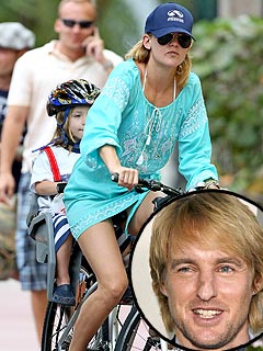 Kate & Owen Take an Easter Weekend Bike Ride | Kate Hudson, Owen Wilson