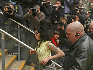 Amy Winehouse Freed from Jail | Amy Winehouse