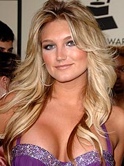 brooke hogan at college