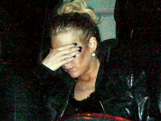 Is Lindsay Lohan Going Back to Her Old Ways? | Lindsay Lohan