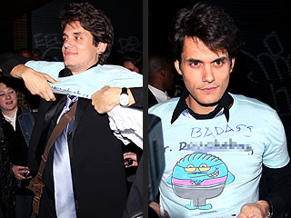 John Mayer's Late-Night Fashion Statement
| John Mayer