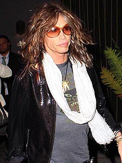 Steven Tyler Enters Rehab for