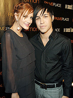 Ashlee Simpson Husband