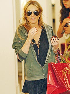 Lindsay Lohan Reveals She Has a Half-Sibling, Her Dad Denies It | Lindsay Lohan