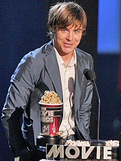 Zac Efron Back in High School Musical Mode | Zac Efron