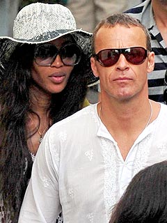 Naomi Campbell Cozies Up to New Beau | Naomi Campbell