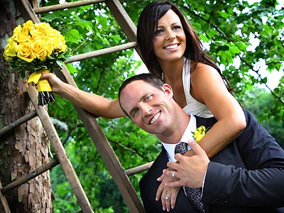 FIRST LOOK: Sara Evans Wedding