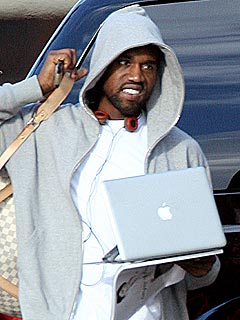 Kanye West: 'I'm Cool with the Paparazzi'