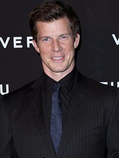 Eric Mabius couple