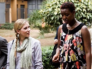 Scarlett Johansson Visits AIDS Clinics in Rwanda